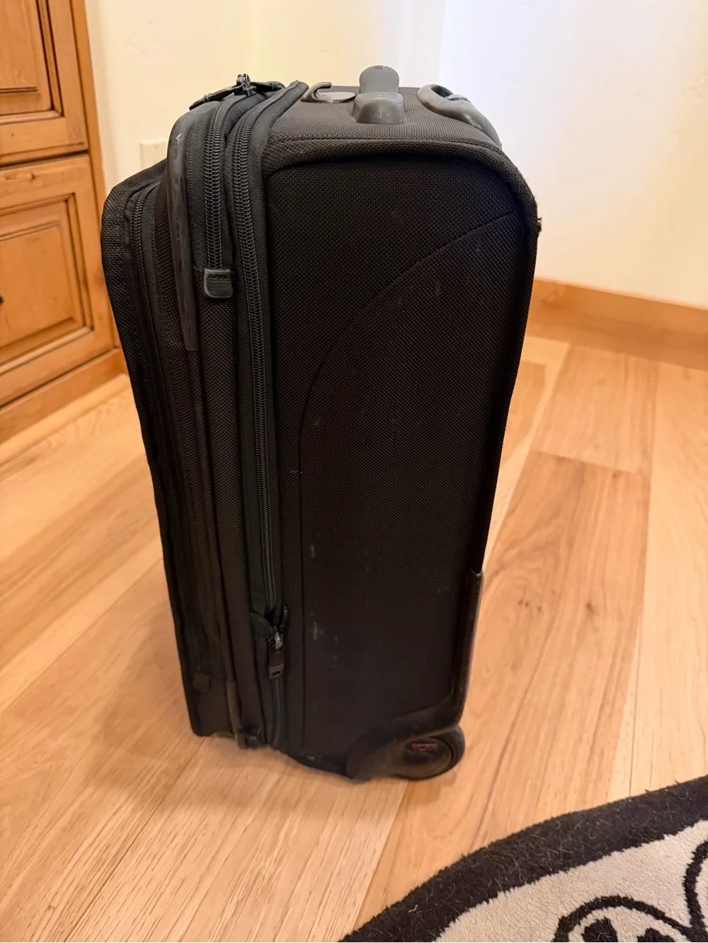 Tumi Alpha 22016DH (Black)